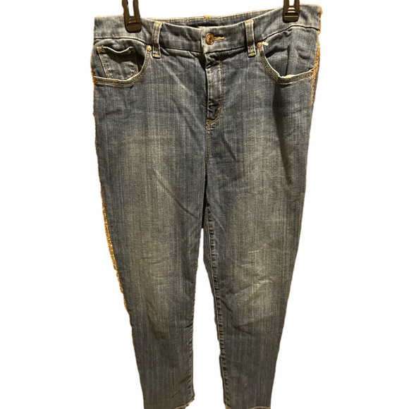 Chico's Denim - 150. WOMENS CHICO’S 1.5/M DETAIL DENIM JEANS